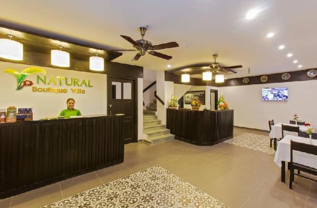 hanz monstera hotel grand world