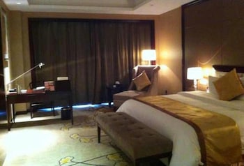 jinling new town hotel nanjing