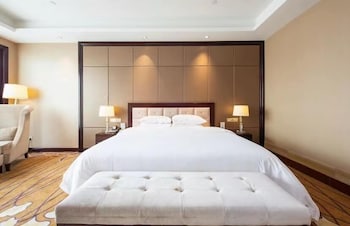 jinling new town hotel nanjing