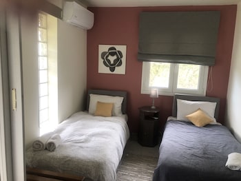 markopoulo mesogaias