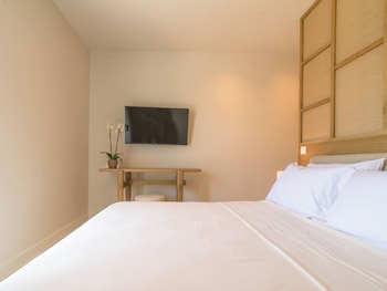 argostoli essence suites