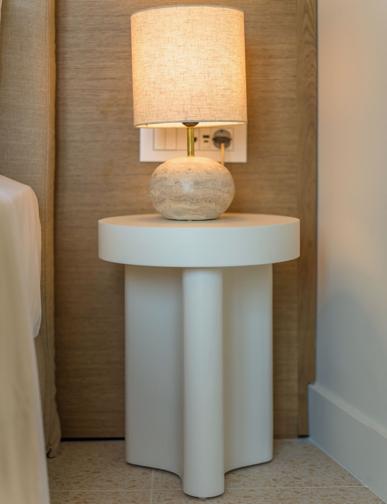 argostoli essence suites