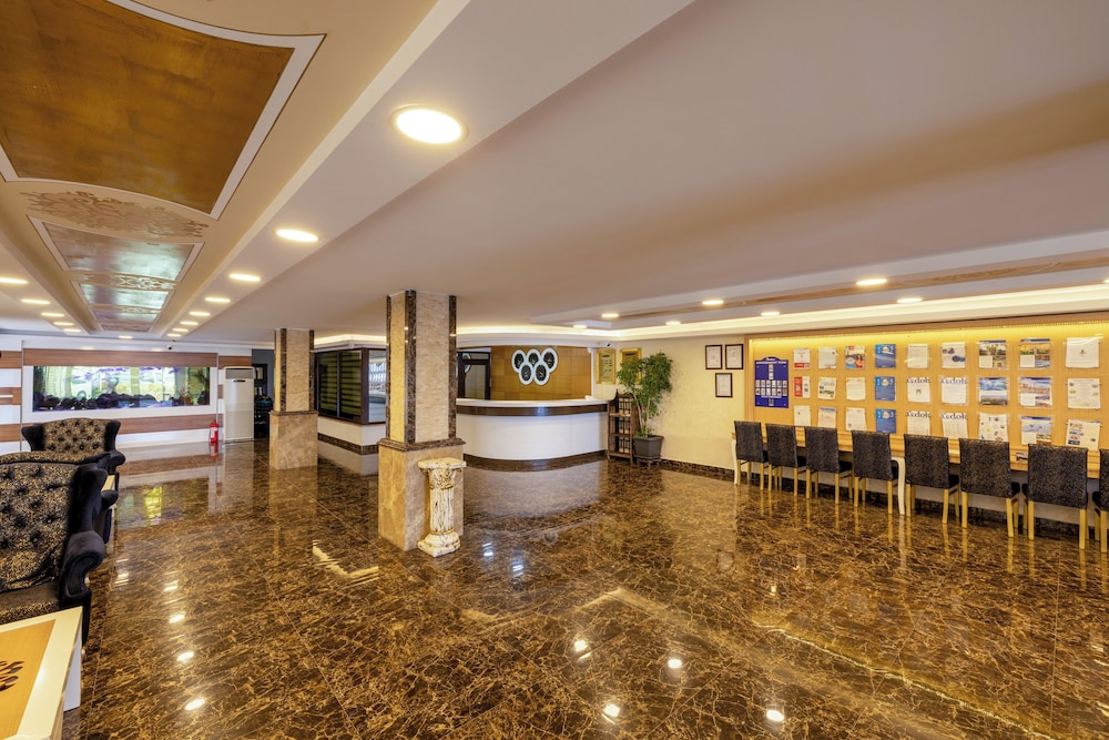 club hotel belpinar