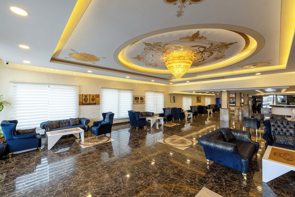 club hotel belpinar