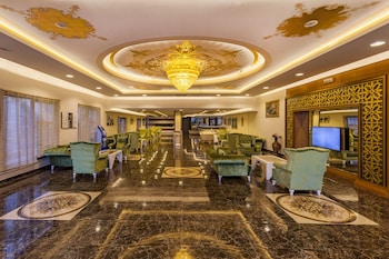 club hotel belpinar