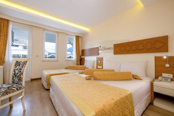 club hotel belpinar
