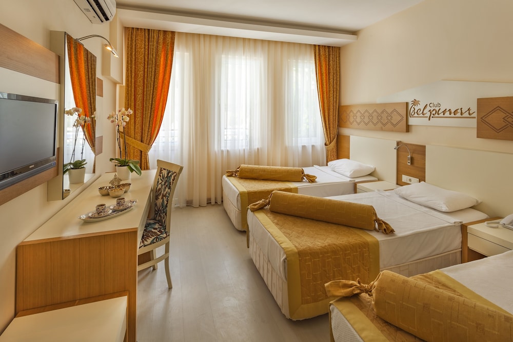 club hotel belpinar