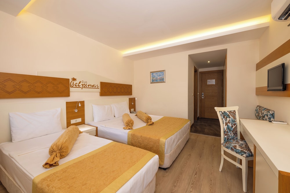 club hotel belpinar