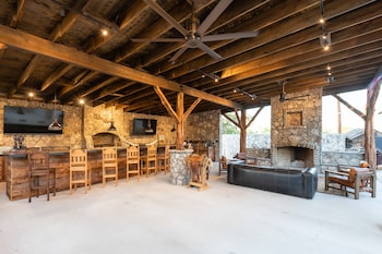 Y.O. Ranch Headquarters,United States Of America>>Mountain Home,5 star