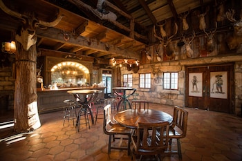 Y.O. Ranch Headquarters,United States Of America>>Mountain Home,5 star