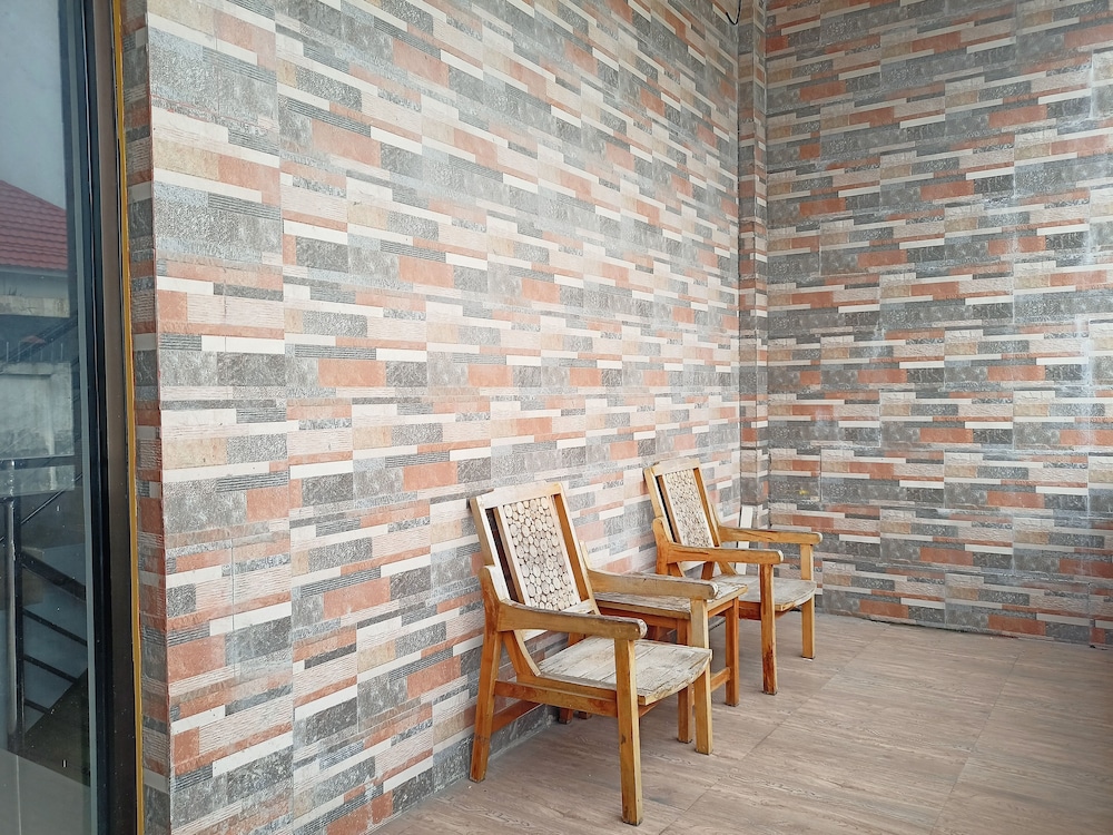 oyo 92472 tri homestay