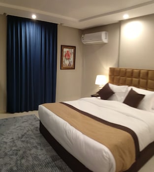yan apartments