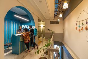 madpackers rishikesh laxman jhula