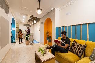 madpackers rishikesh laxman jhula