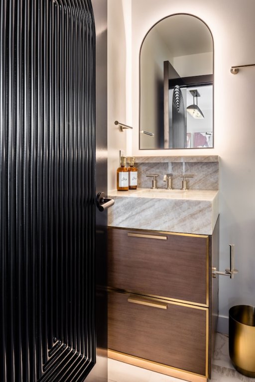 Orli La Jolla,San Diego>>La Jolla,2 star