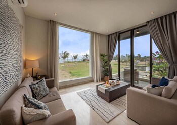 svarga pabean villas