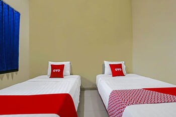 super oyo 92437 wahidin guesthouse