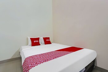 super oyo 92437 wahidin guesthouse