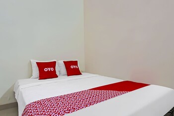 super oyo 92437 wahidin guesthouse