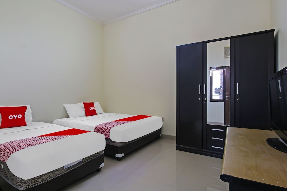 super oyo 92437 wahidin guesthouse