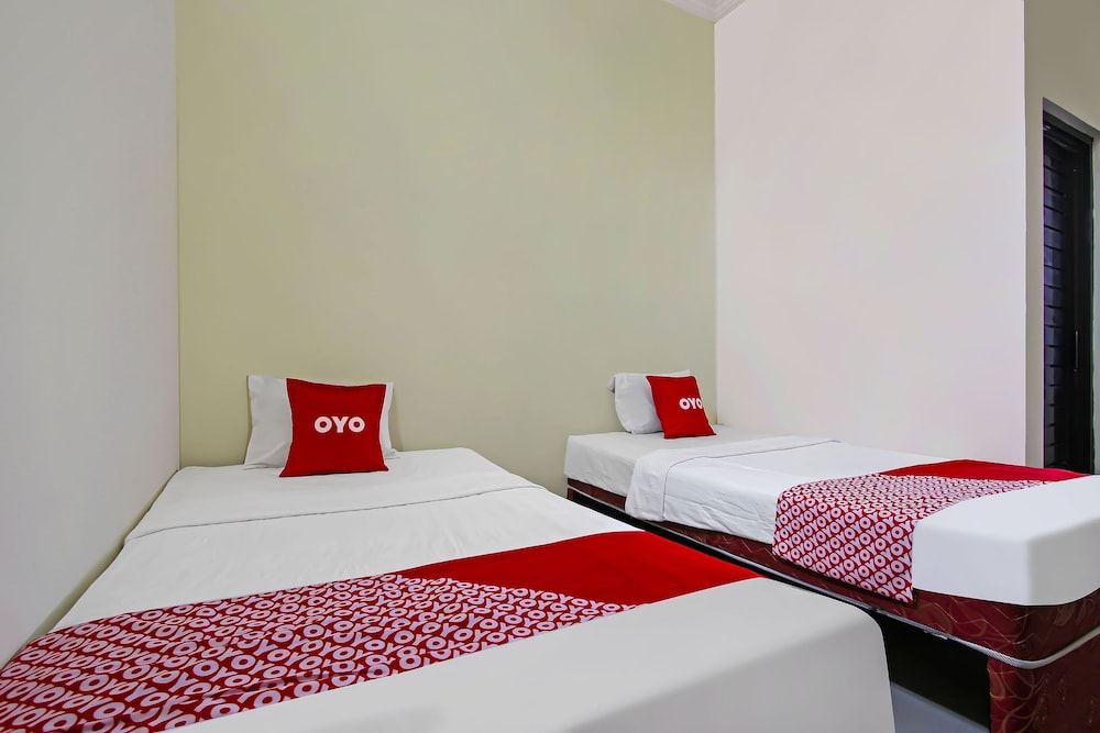 super oyo 92437 wahidin guesthouse