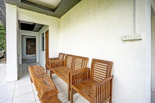 oyo 91612 villa a1