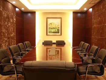 country garden phoenix hotel