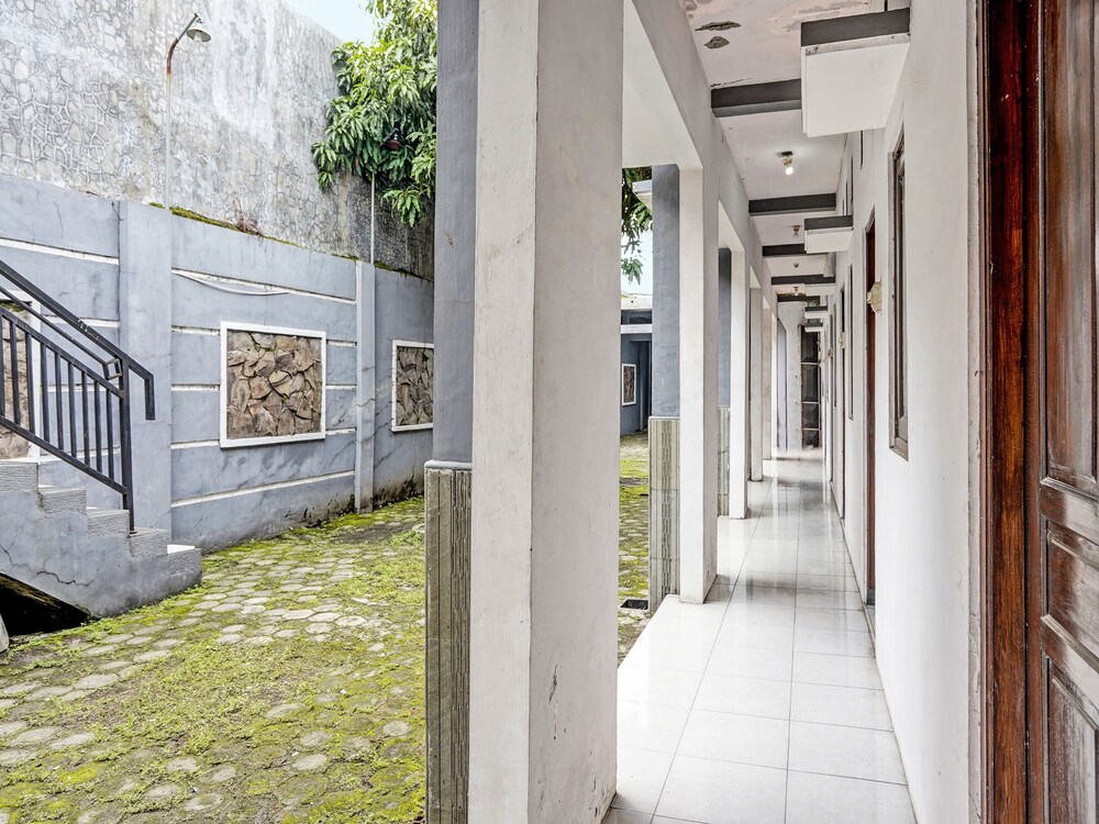 spot on 92086 fun guesthouse