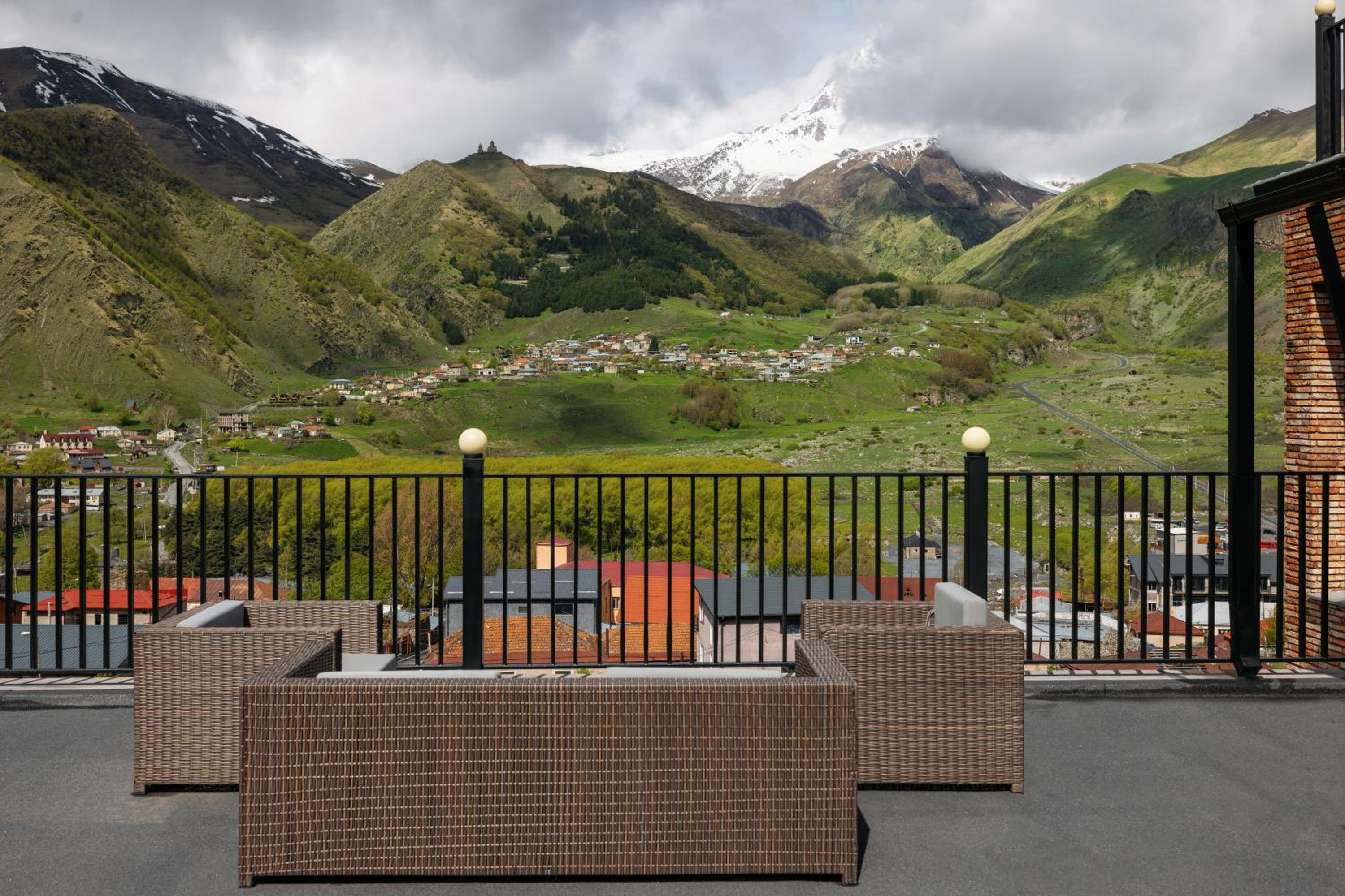 hotel memoir kazbegi
