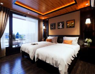 arcady boutique cruise