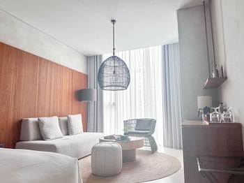 vivir jiaoxi hotel