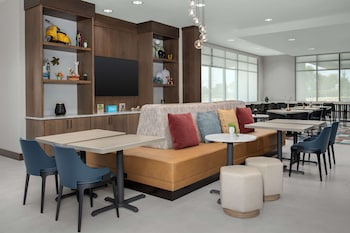 Hampton Inn Orlando Southeast Nona,Orange County>>Kissimmee,3 star