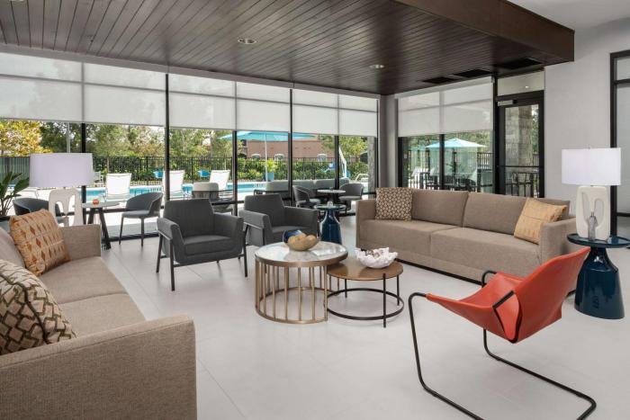 hampton inn orlando southeast nona