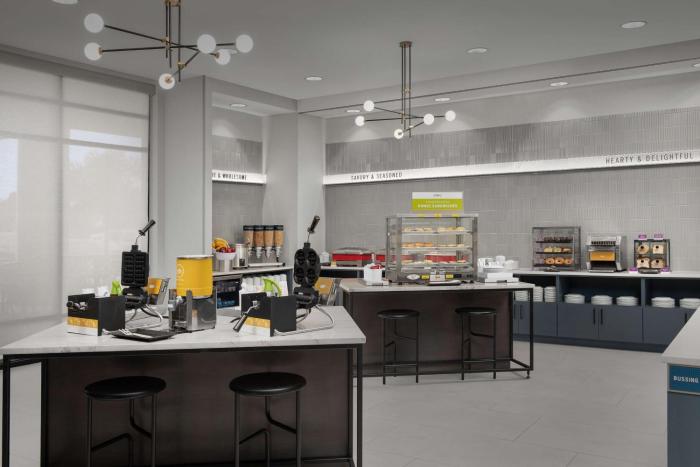 hampton inn orlando southeast nona