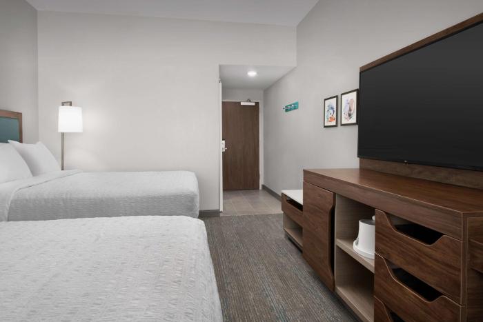 hampton inn orlando southeast nona
