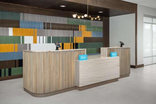 hampton inn orlando southeast nona