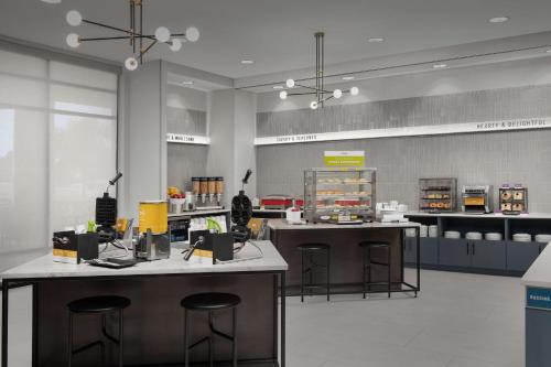 hampton inn orlando southeast nona