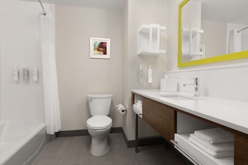 hampton inn and suites durham university medical center