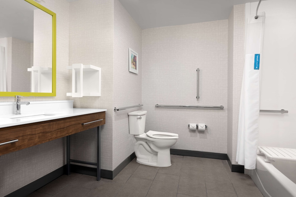 hampton inn and suites durham university medical center