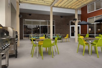 hampton inn and suites durham university medical center