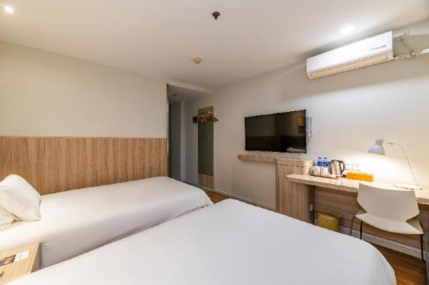 hanting inn jilin street