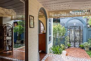 priya boutique house