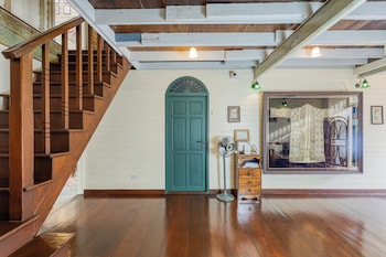 priya boutique house