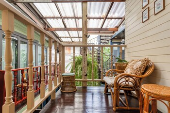 priya boutique house