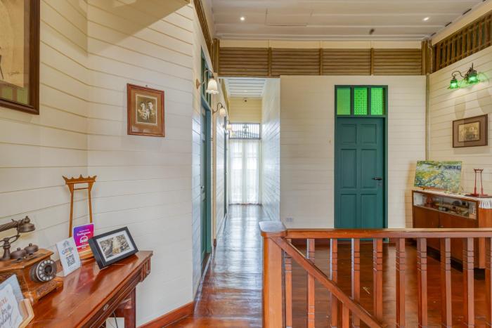 priya boutique house