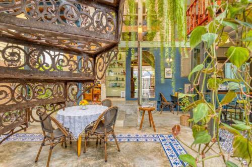 priya boutique house