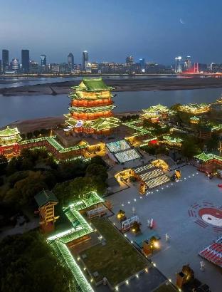 hanting hotel nanchang railway station east square