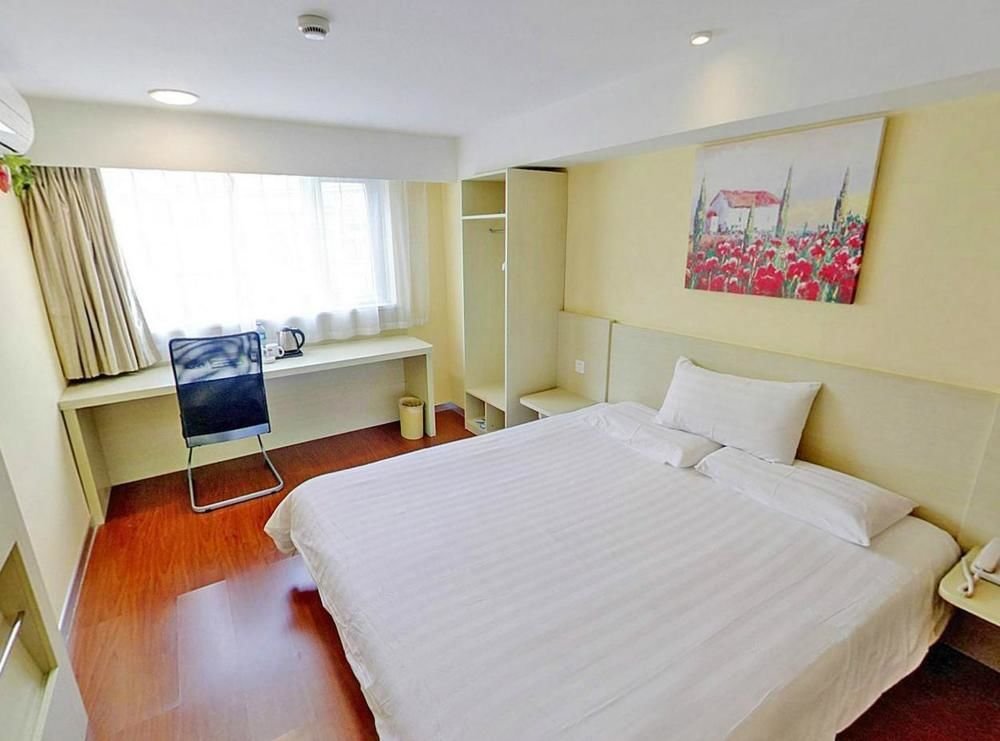 hanting hotel tiajin jinghai jingwen road