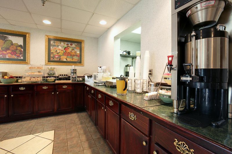 ark suites by oyo jonesboro i 555