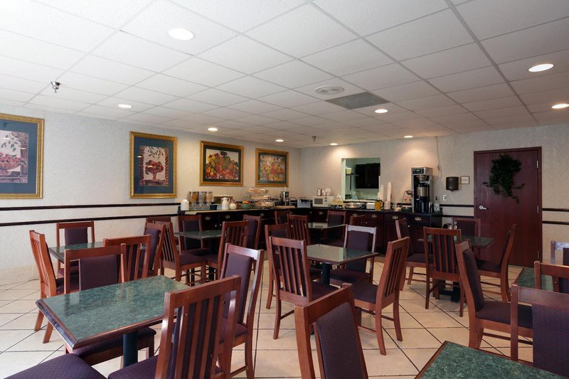 ark suites by oyo jonesboro i 555